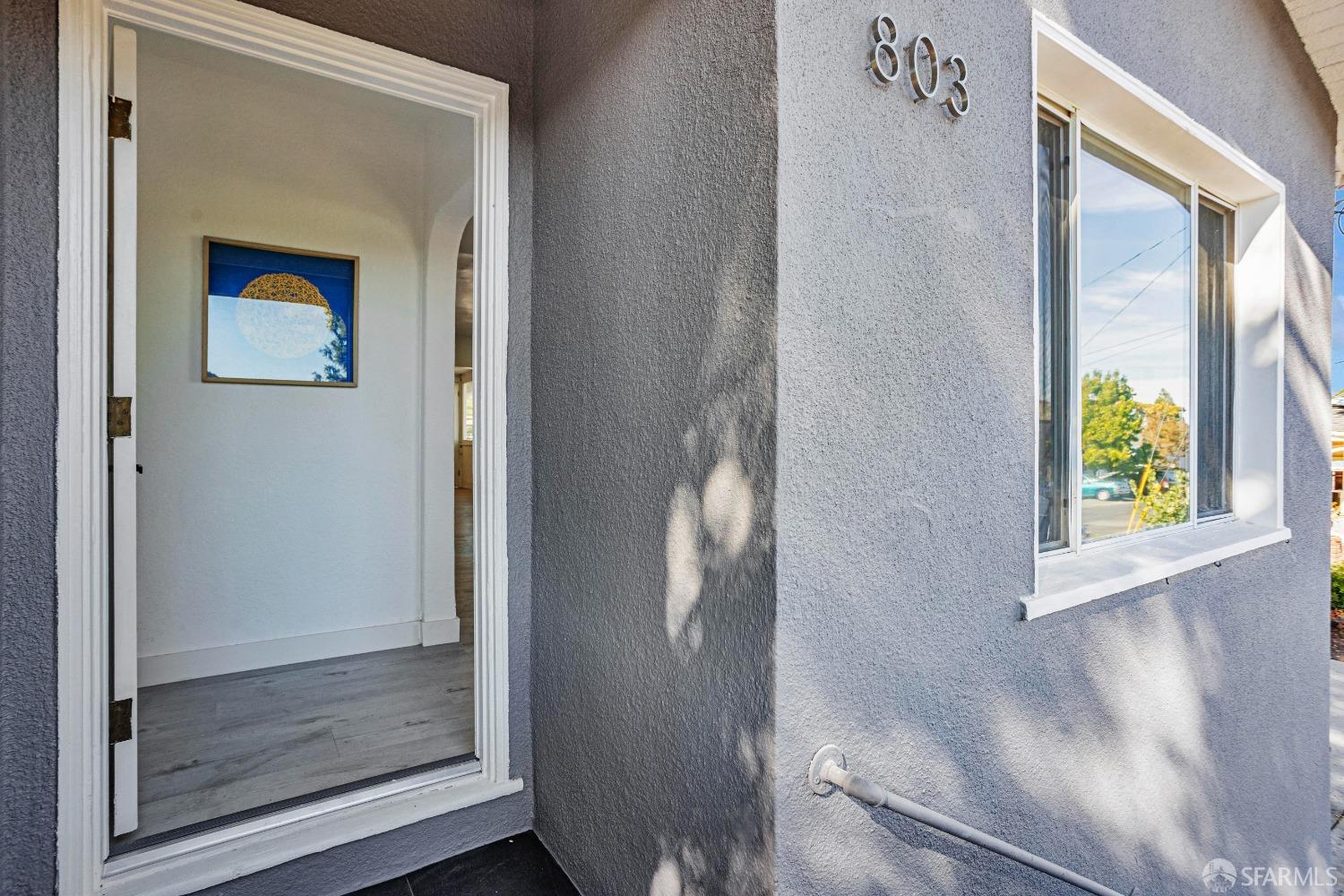 Detail Gallery Image 9 of 40 For 803 Vine Ave, Martinez,  CA 94553 - 4 Beds | 2 Baths