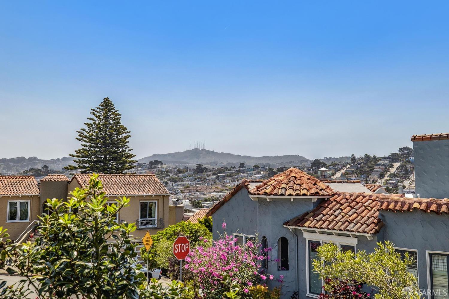 Detail Gallery Image 34 of 71 For 100 Pinehurst Way, San Francisco,  CA 94127 - 5 Beds | 4/1 Baths