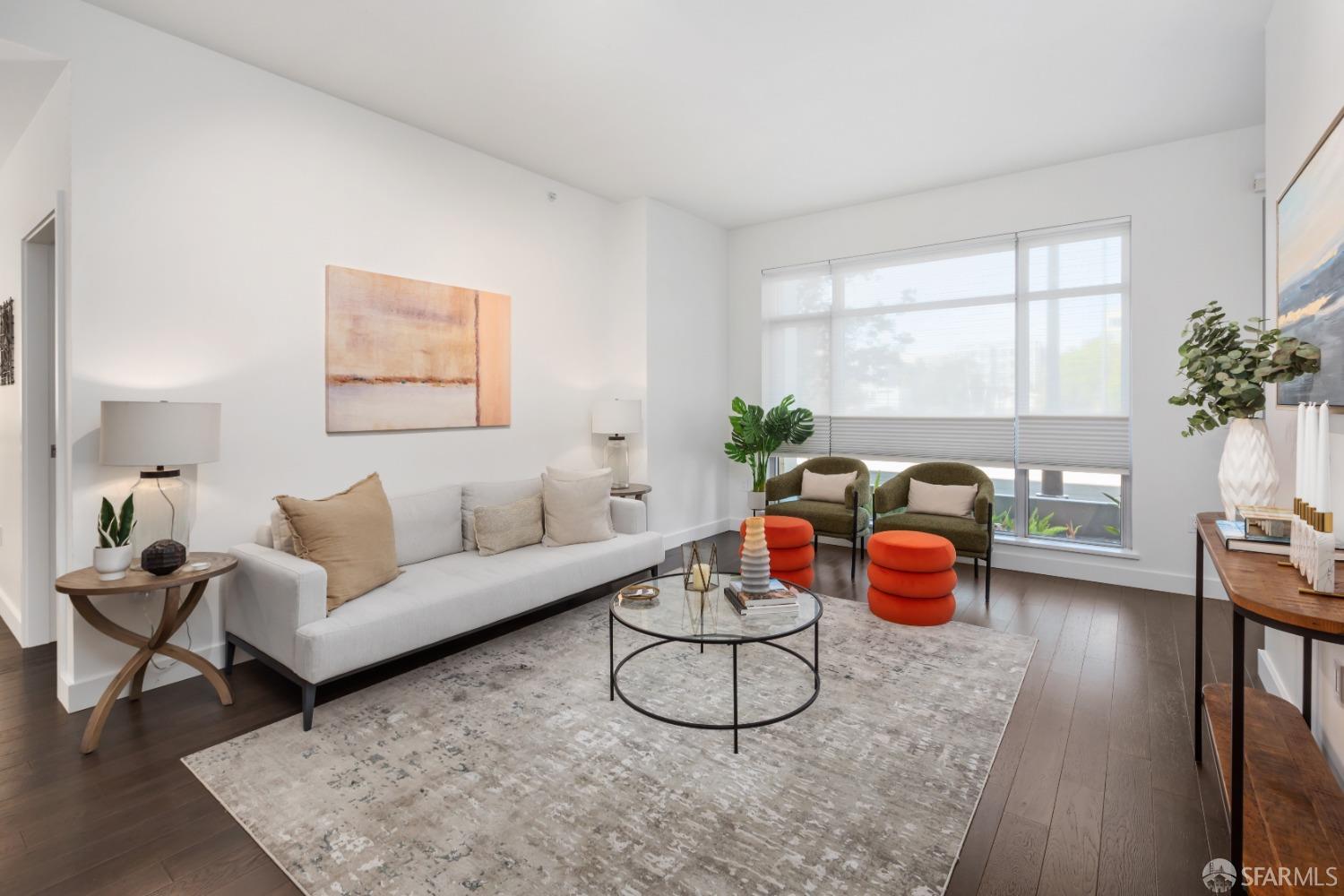 Detail Gallery Image 1 of 67 For 718 Long Bridge St #113,  San Francisco,  CA 94158 - 2 Beds | 2 Baths