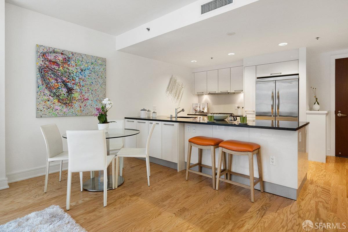 Detail Gallery Image 16 of 35 For 631 Folsom St 3b,  San Francisco,  CA 94107 - 2 Beds | 2 Baths