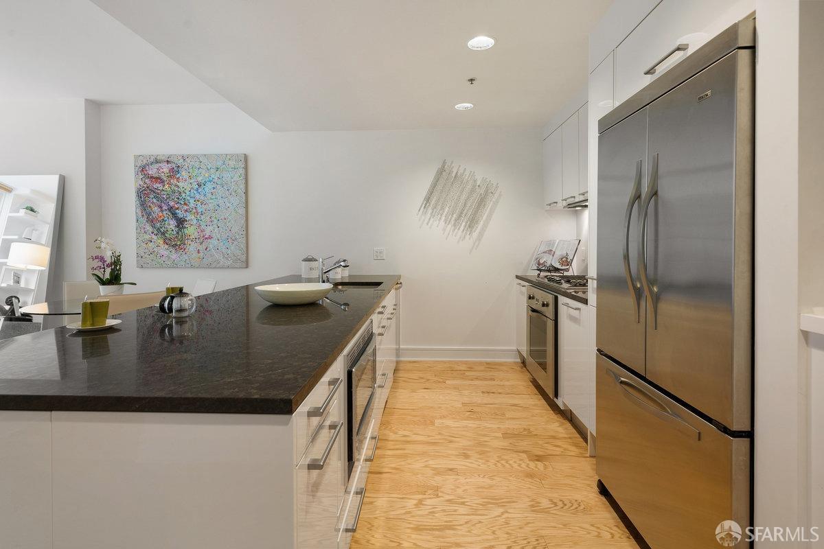 Detail Gallery Image 18 of 35 For 631 Folsom St 3b,  San Francisco,  CA 94107 - 2 Beds | 2 Baths