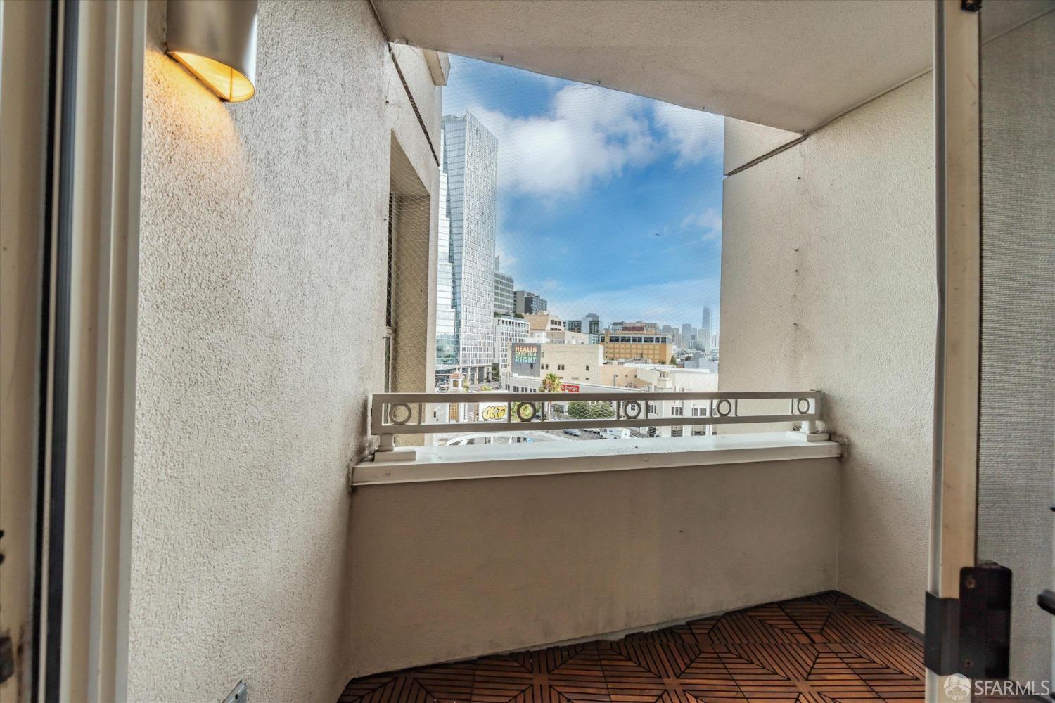 Detail Gallery Image 20 of 42 For 140 S Van Ness Ave #729,  San Francisco,  CA 94103 - 2 Beds | 2 Baths