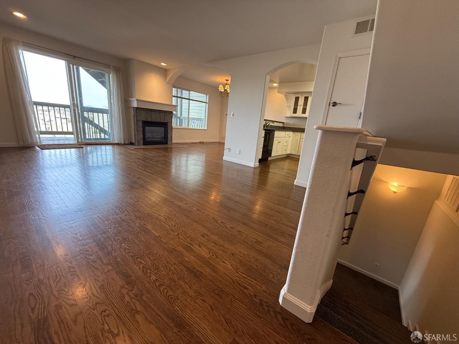 Detail Gallery Image 1 of 24 For 938 Le Conte Ave #1,  San Francisco,  CA 94124 - 2 Beds | 2 Baths