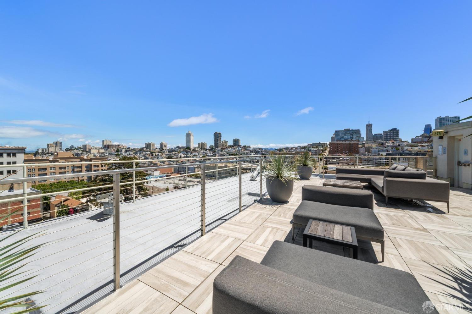 Detail Gallery Image 27 of 34 For 1789 Washington St #702,  San Francisco,  CA 94109 - 2 Beds | 2 Baths