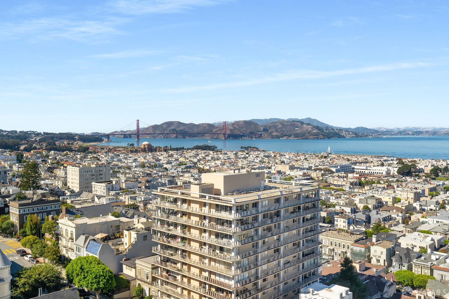 Detail Gallery Image 1 of 37 For 1998 Broadway St #807,  San Francisco,  CA 94109 - 2 Beds | 2 Baths