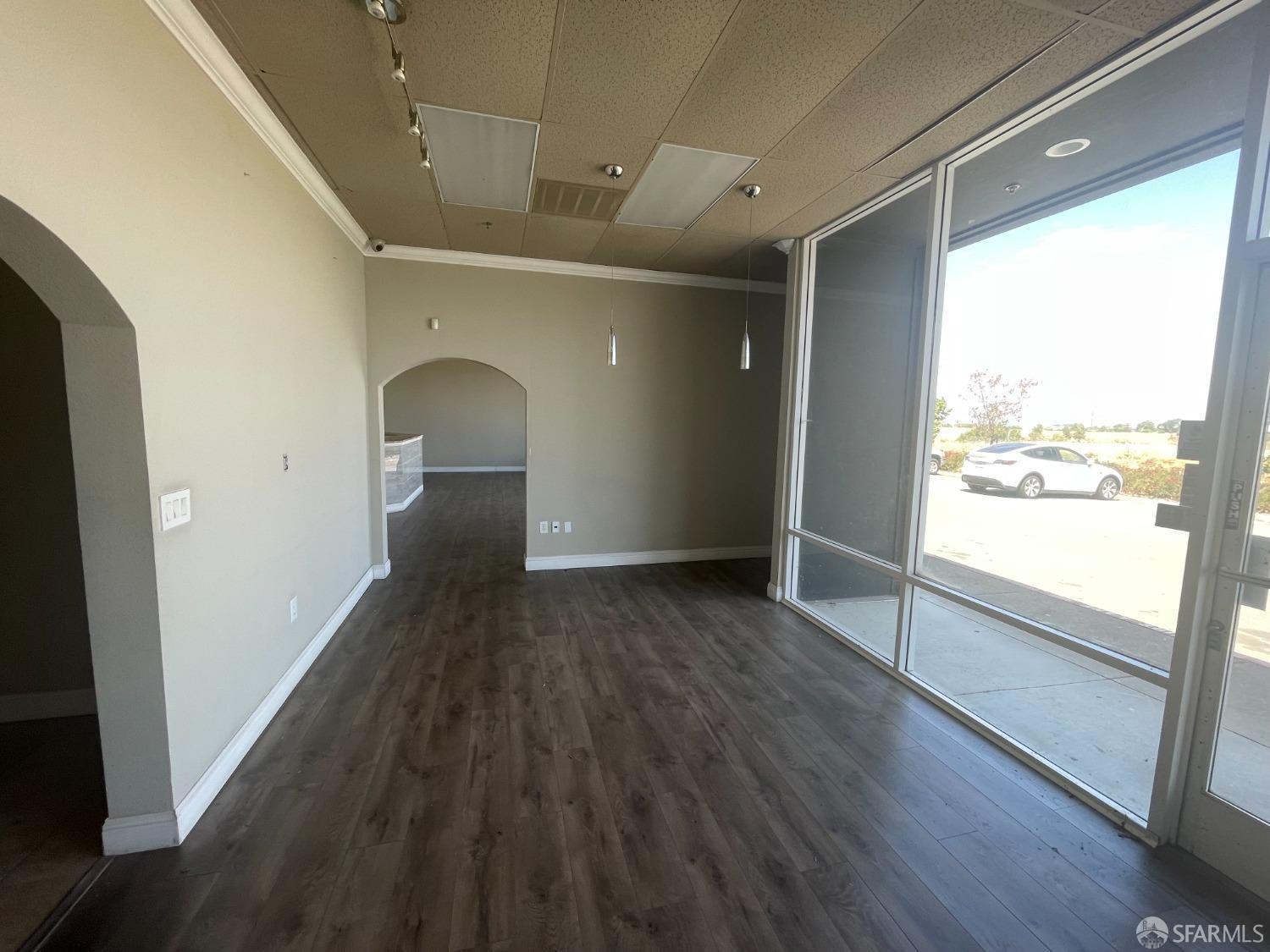 Detail Gallery Image 6 of 15 For 2201 W 10th St #D,  Antioch,  CA 94509 - – Beds | – Baths