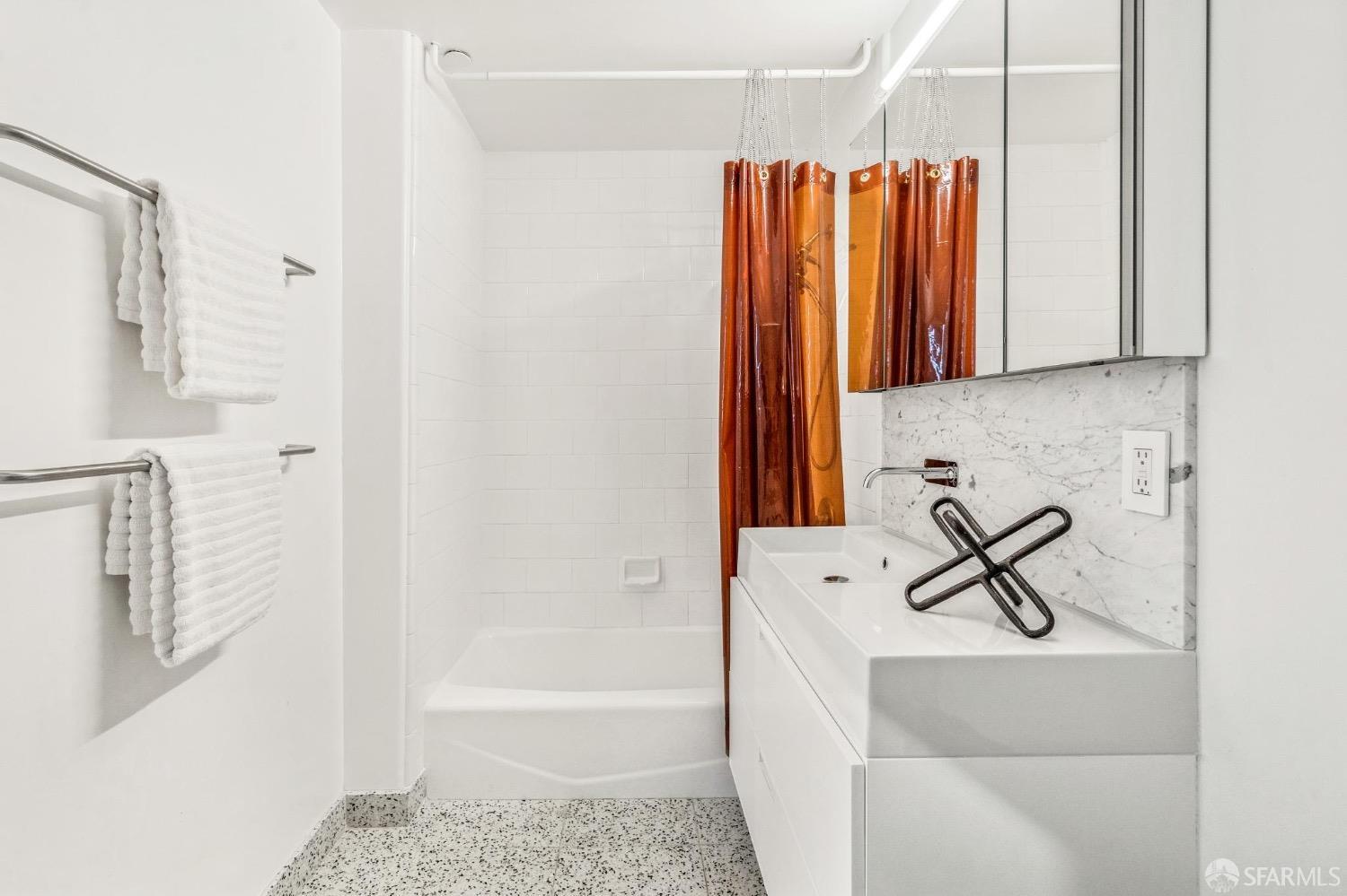 Detail Gallery Image 28 of 43 For 340 6th St #101,  San Francisco,  CA 94103 - 1 Beds | 1 Baths