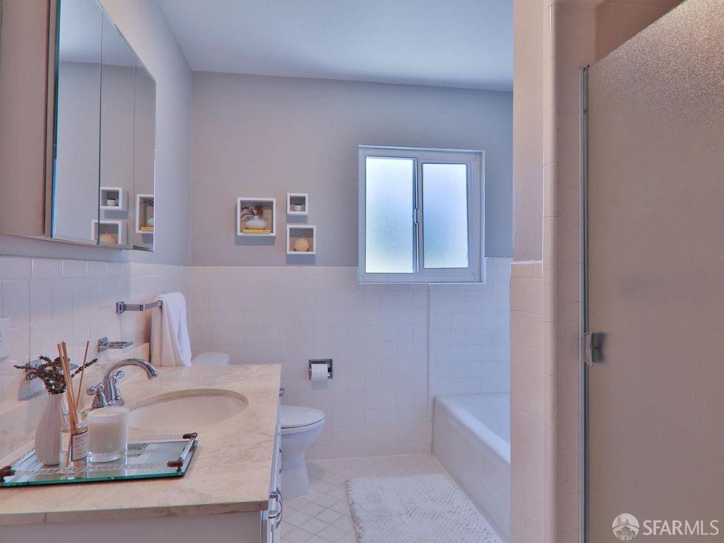 Detail Gallery Image 10 of 15 For 735 Dolores St #2,  San Francisco,  CA 94110 - 1 Beds | 1 Baths