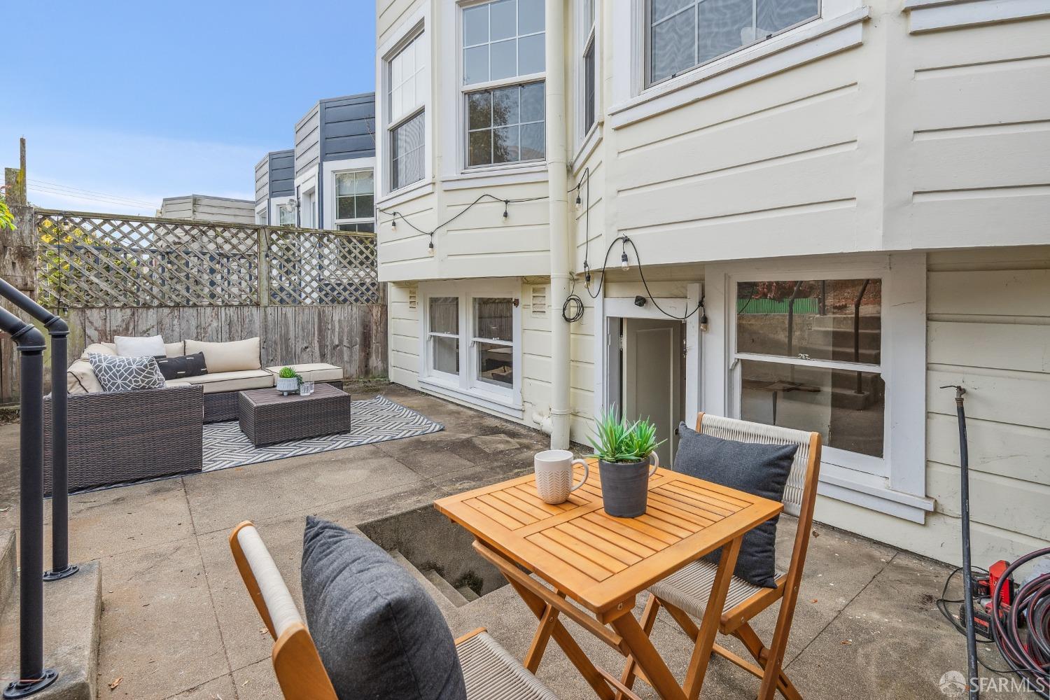 Detail Gallery Image 39 of 45 For 2274 25th Ave, San Francisco,  CA 94116 - 2 Beds | 1 Baths