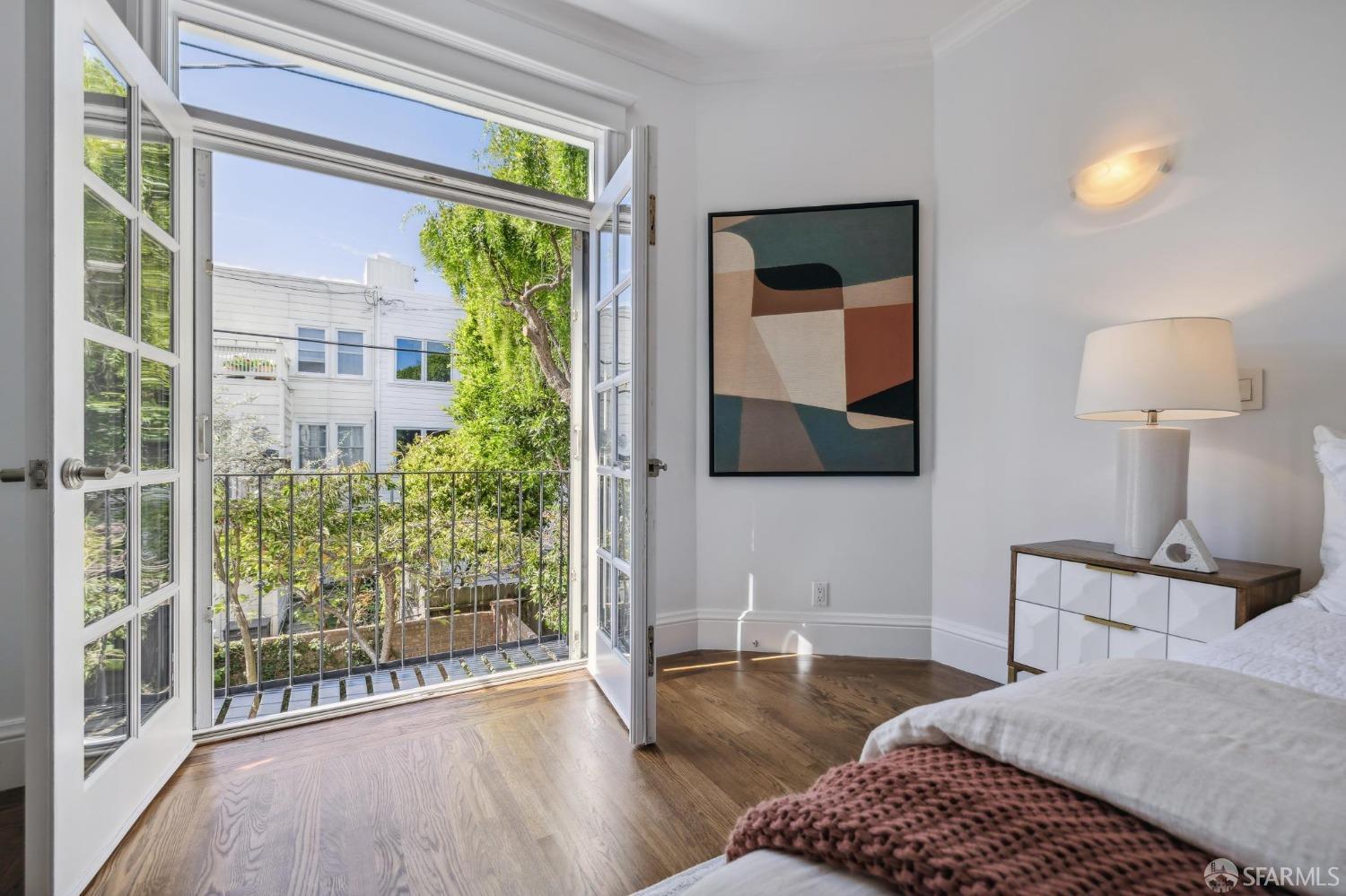 Detail Gallery Image 36 of 54 For 169 Avila St, San Francisco,  CA 94123 - 4 Beds | 2/1 Baths