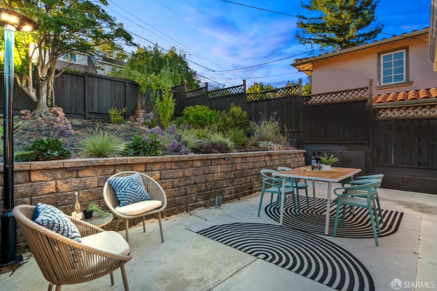 Detail Gallery Image 31 of 57 For 125 Linda Vis, Millbrae,  CA 94030 - 2 Beds | 1/1 Baths