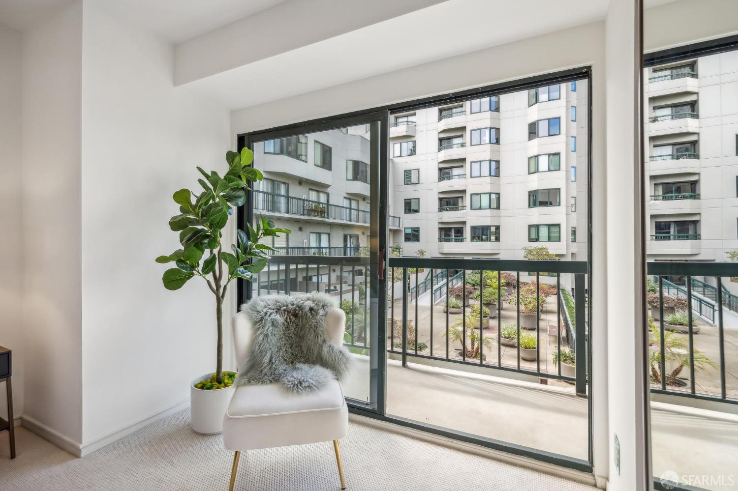 Detail Gallery Image 23 of 46 For 601 Van Ness Ave #17,  San Francisco,  CA 94102 - 2 Beds | 2 Baths