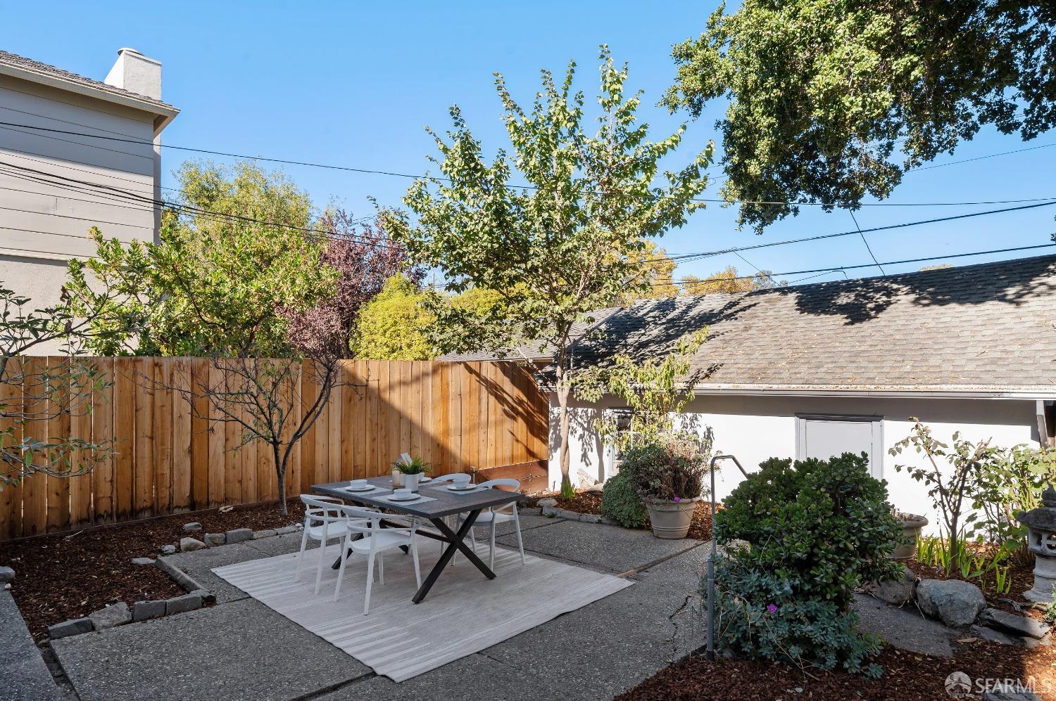 Detail Gallery Image 54 of 67 For 1616 Adeline Dr, Burlingame,  CA 94010 - 4 Beds | 2/1 Baths