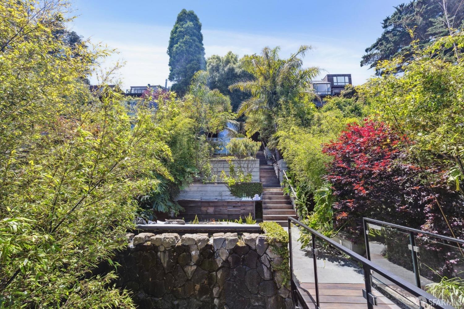 Detail Gallery Image 45 of 56 For 76 Laidley St, San Francisco,  CA 94131 - 4 Beds | 3/2 Baths