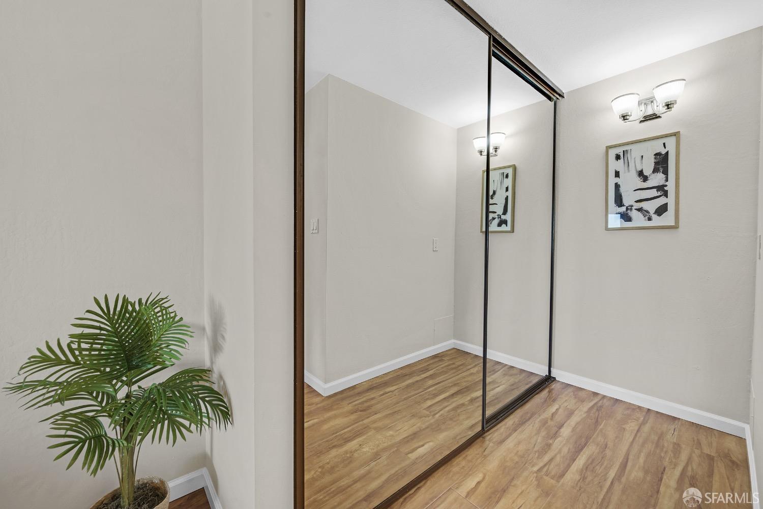 Detail Gallery Image 15 of 32 For 460 Auburn Way #2,  San Jose,  CA 95129 - 2 Beds | 1/1 Baths