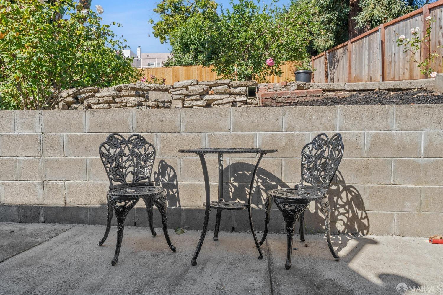 Detail Gallery Image 36 of 41 For 5114 Camden St, Oakland,  CA 94619 - 2 Beds | 1 Baths