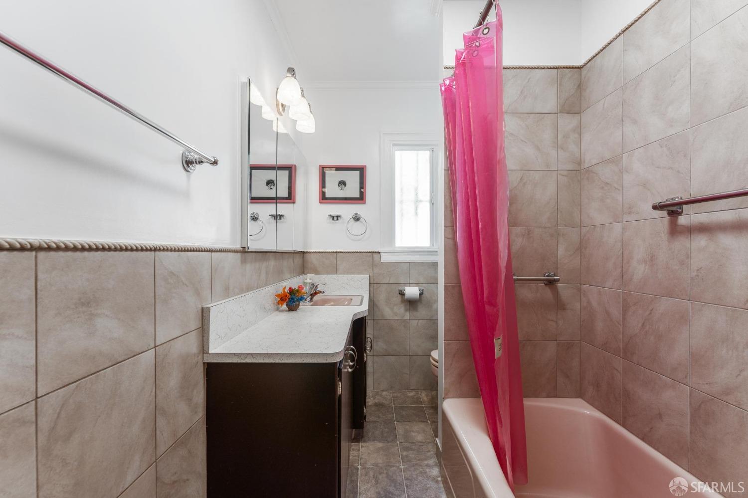 Detail Gallery Image 32 of 41 For 5114 Camden St, Oakland,  CA 94619 - 2 Beds | 1 Baths