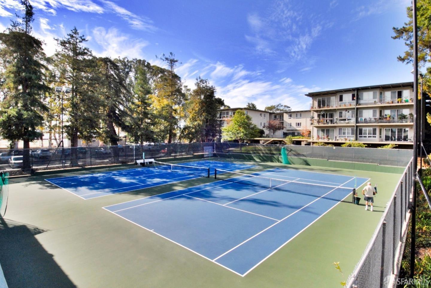 Detail Gallery Image 16 of 21 For 800 N Delaware St #203,  San Mateo,  CA 94401 - 1 Beds | 1 Baths