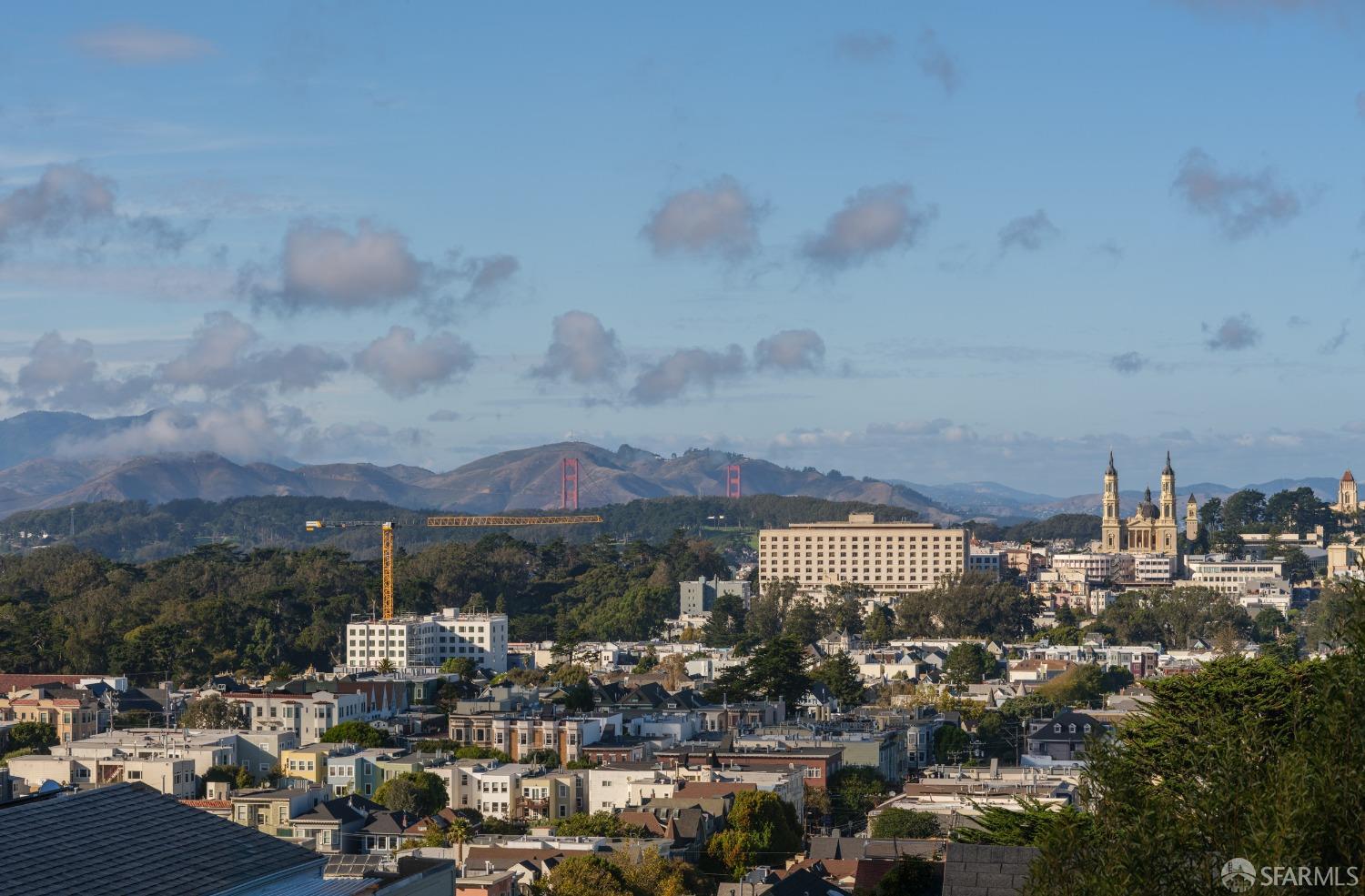 Detail Gallery Image 4 of 45 For 63 Carmel St, San Francisco,  CA 94117 - 4 Beds | 4/3 Baths