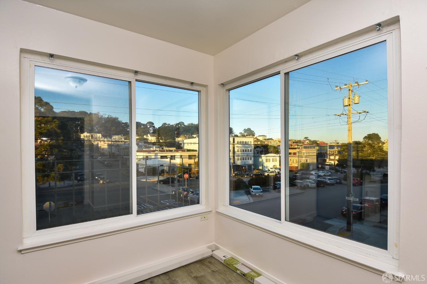 Detail Gallery Image 2 of 14 For 501 41st Ave #7,  San Francisco,  CA 94121 - 1 Beds | 1 Baths