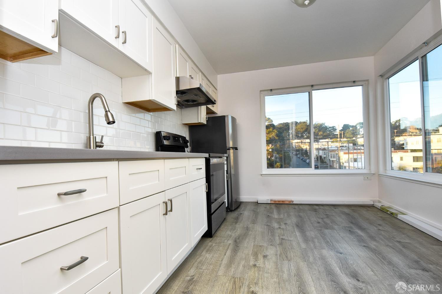 Detail Gallery Image 3 of 14 For 501 41st Ave #7,  San Francisco,  CA 94121 - 1 Beds | 1 Baths