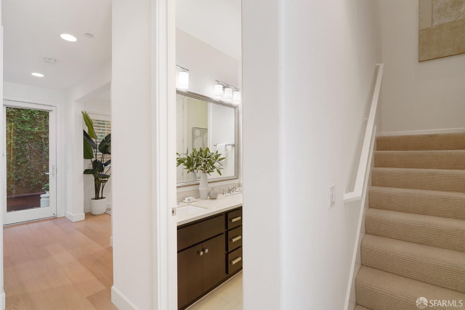 Detail Gallery Image 29 of 54 For 136 Summit Way, San Francisco,  CA 94132 - 3 Beds | 2 Baths