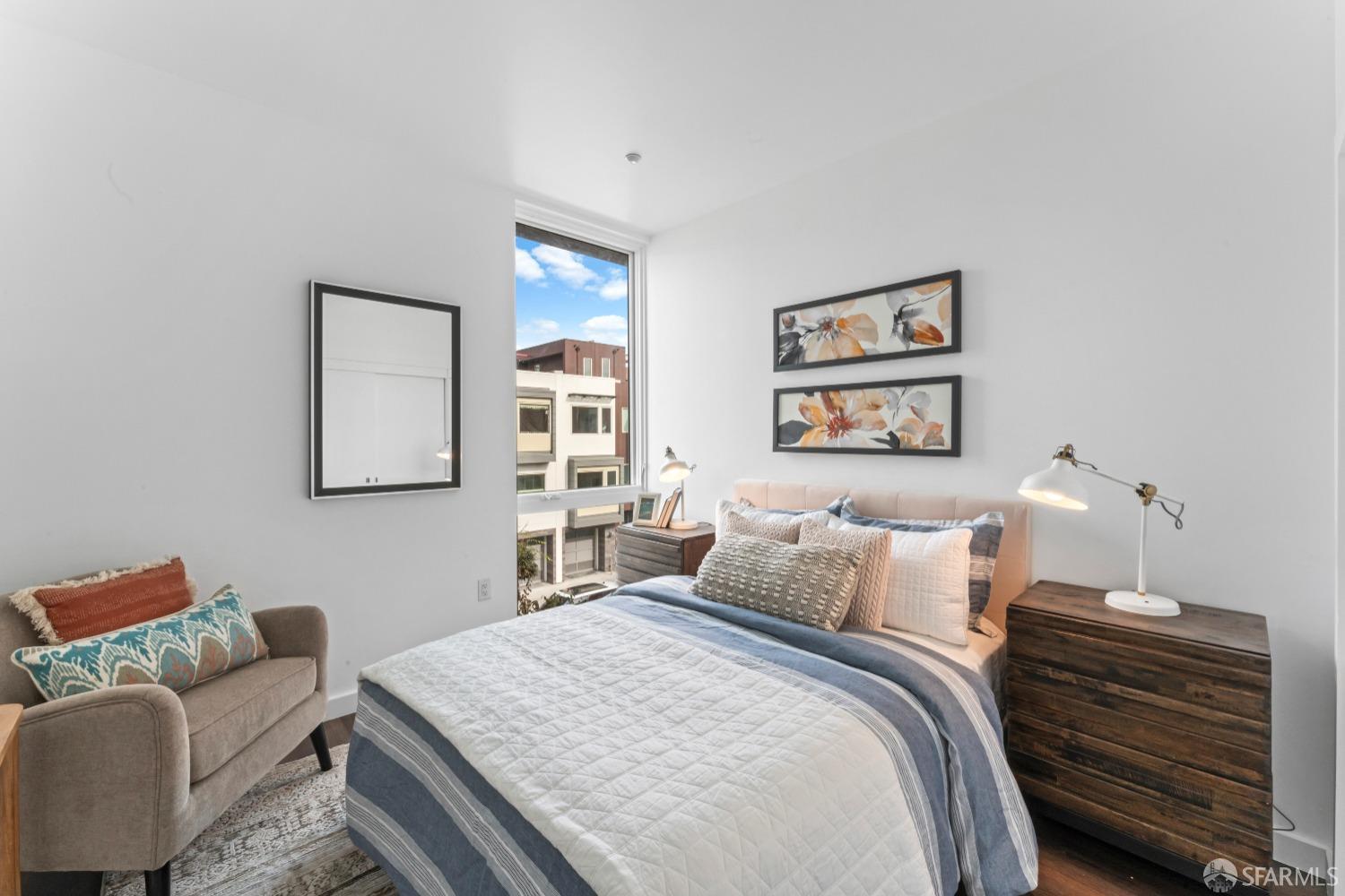 Detail Gallery Image 13 of 31 For 551 Hudson Ave #301,  San Francisco,  CA 94124 - 2 Beds | 2 Baths