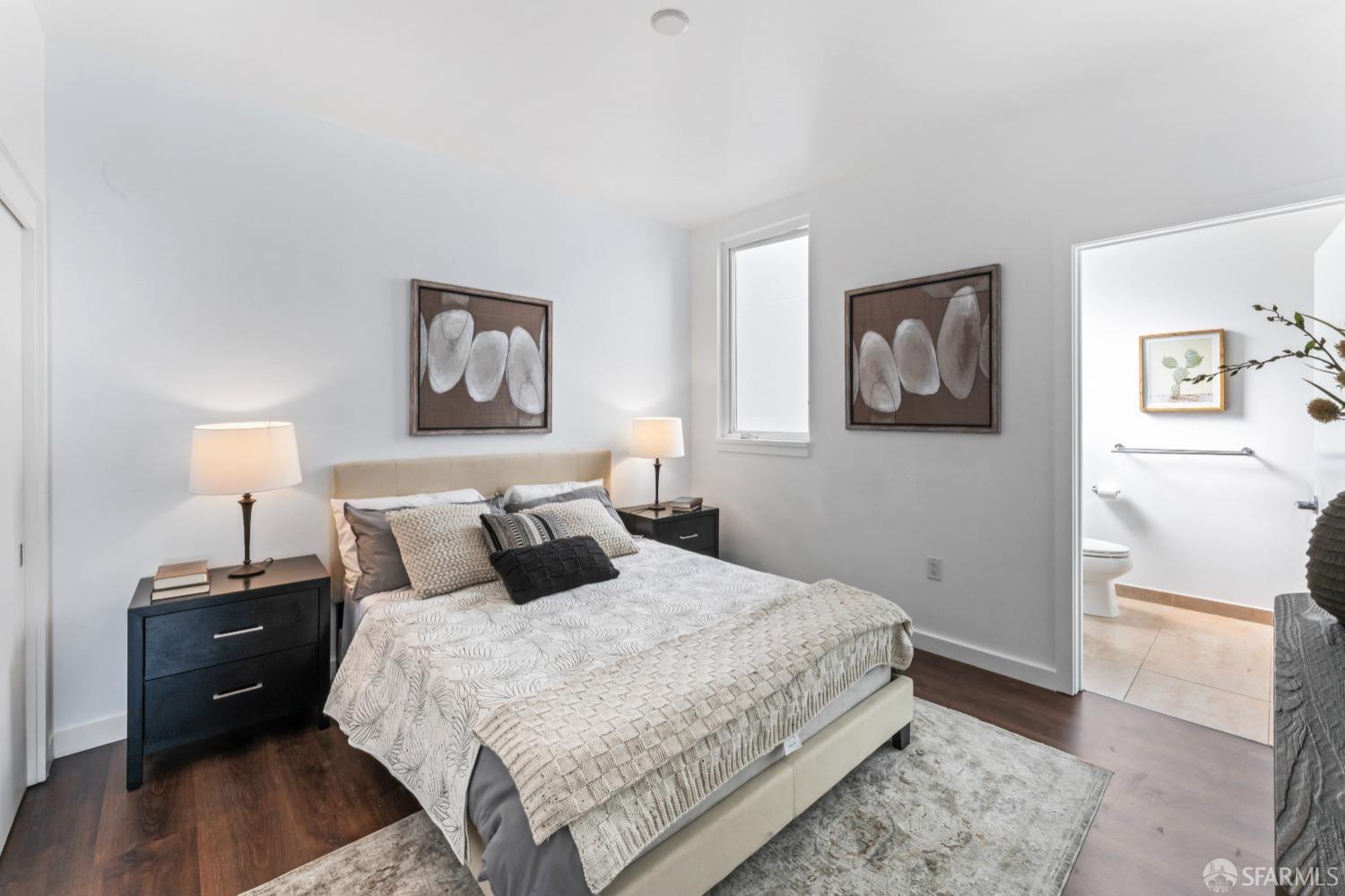 Detail Gallery Image 6 of 31 For 551 Hudson Ave #301,  San Francisco,  CA 94124 - 2 Beds | 2 Baths