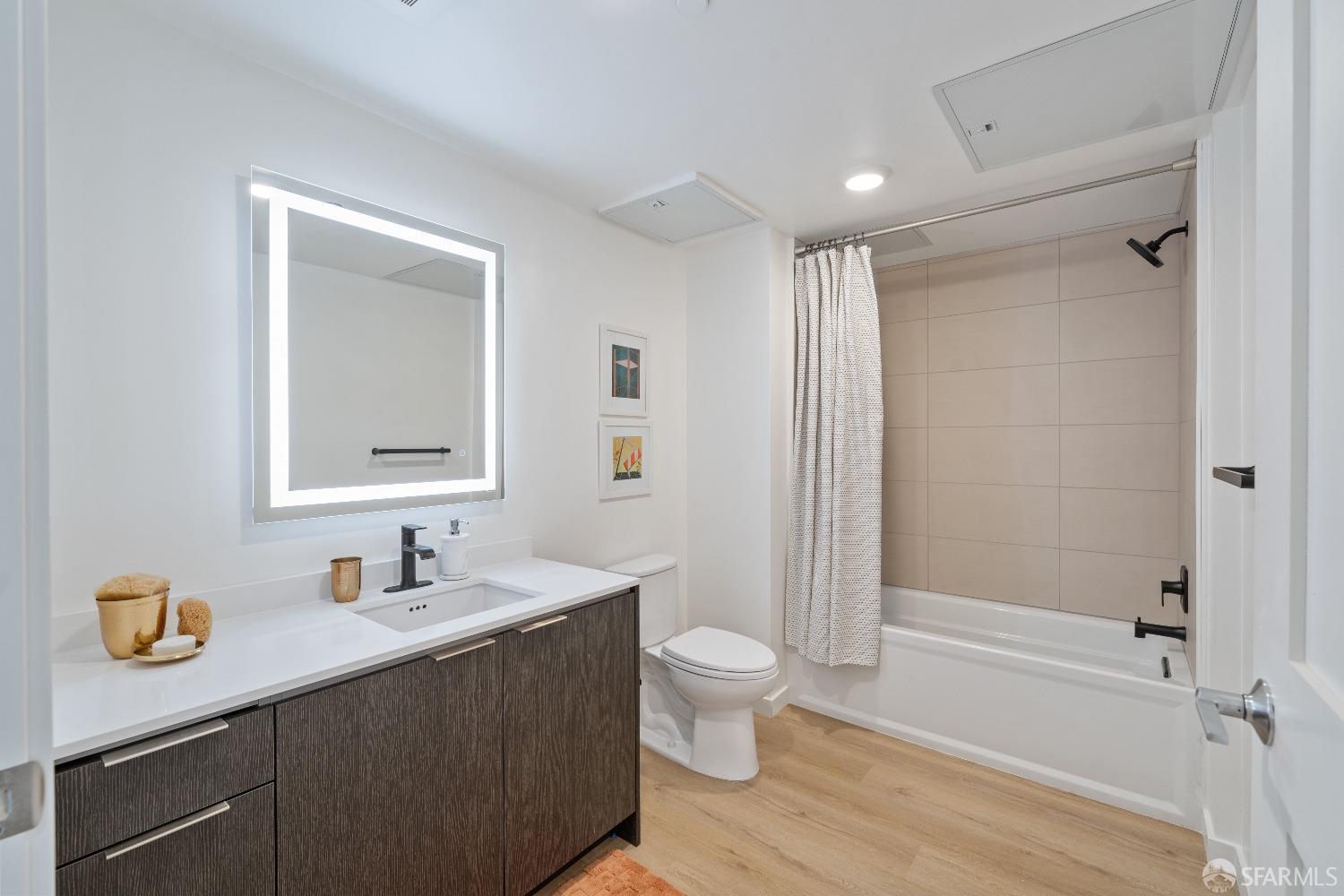 Detail Gallery Image 9 of 31 For 52 Kirkwood Ave #304,  San Francisco,  CA 94124 - 0 Beds | 1 Baths