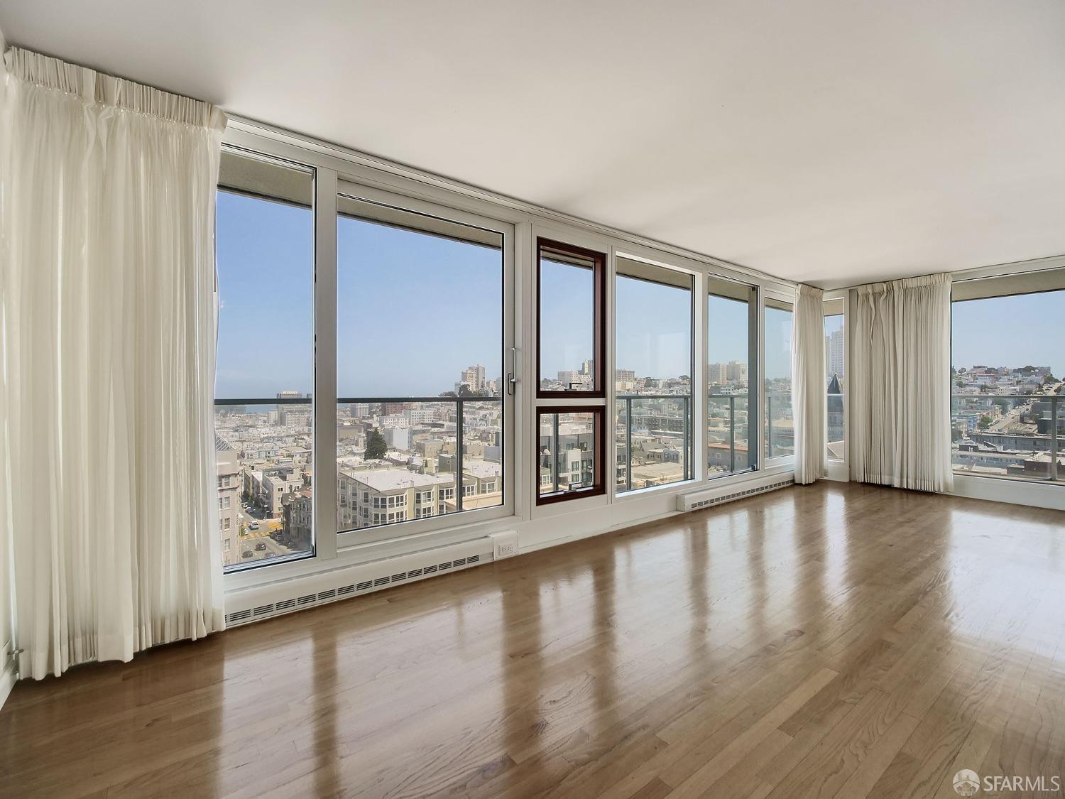 Detail Gallery Image 2 of 42 For 1800 Pacific Ave #801,  San Francisco,  CA 94109 - 2 Beds | 2 Baths