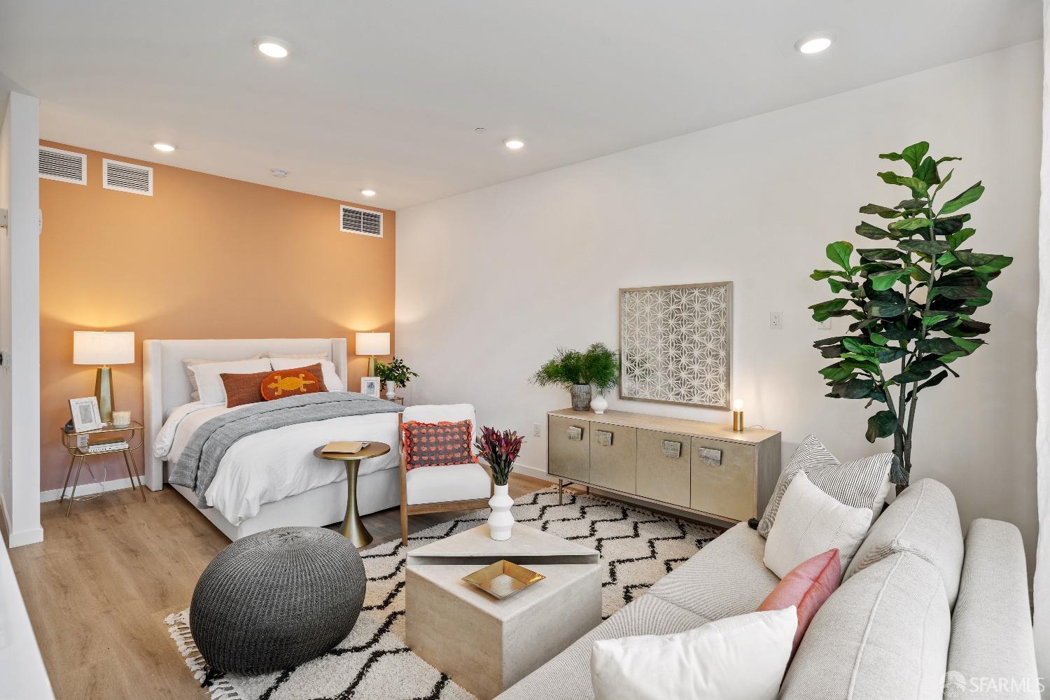 Detail Gallery Image 7 of 31 For 52 Kirkwood Ave #304,  San Francisco,  CA 94124 - 0 Beds | 1 Baths