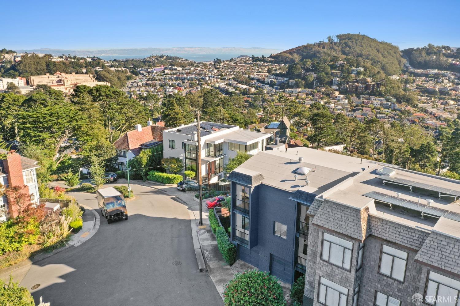 Detail Gallery Image 82 of 88 For 103 Mendosa Ave, San Francisco,  CA 94116 - 4 Beds | 3/1 Baths