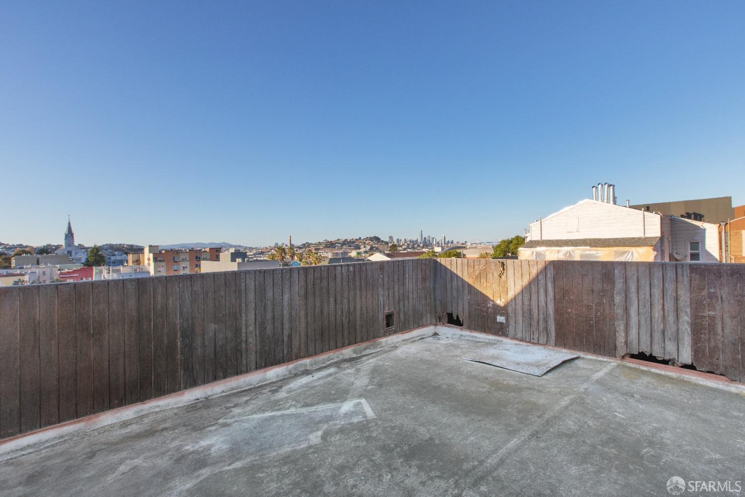 Detail Gallery Image 6 of 94 For 1552 Palou Ave, San Francisco,  CA 94124 - 3 Beds | 1 Baths