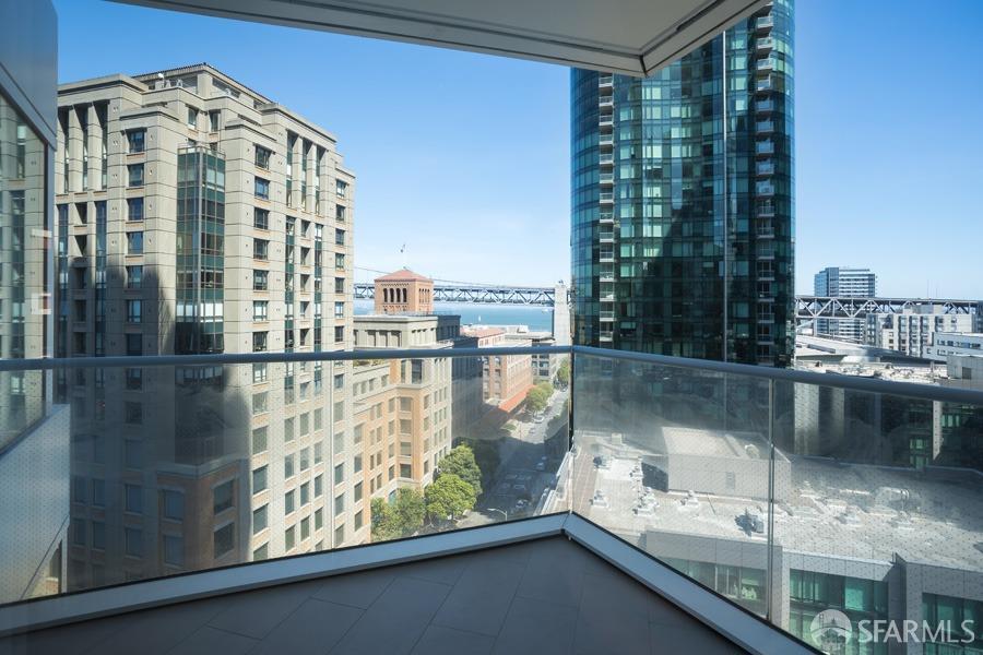 Detail Gallery Image 11 of 31 For 280 Spear St 14e,  San Francisco,  CA 94105 - 2 Beds | 2 Baths