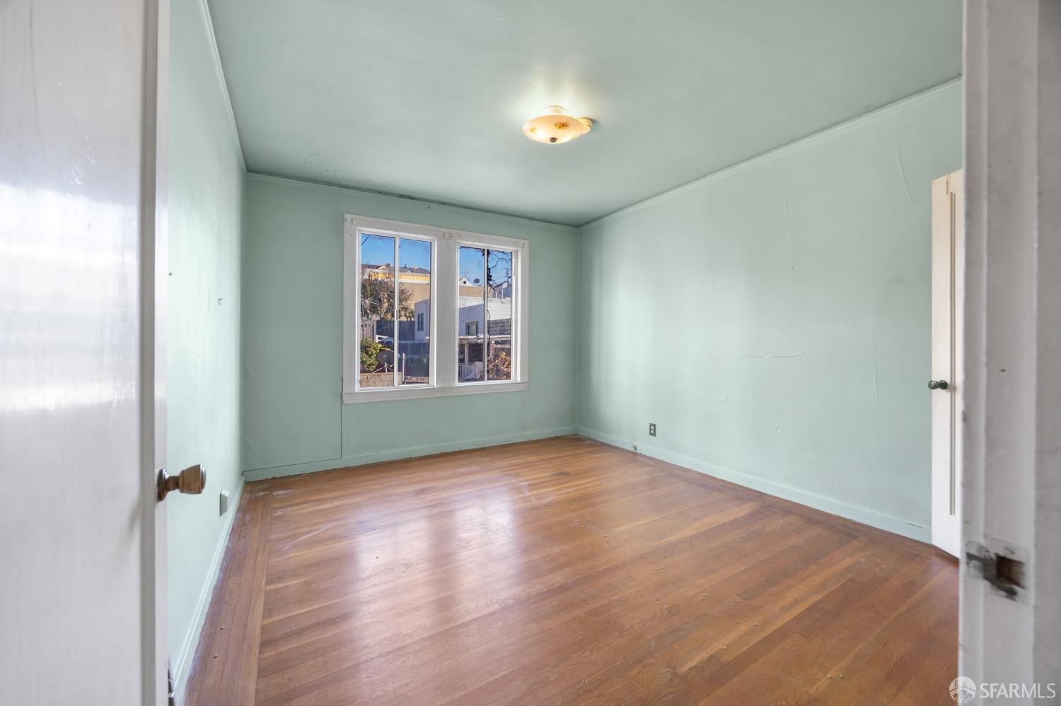 Detail Gallery Image 11 of 26 For 225 Rutland St, San Francisco,  CA 94134 - 3 Beds | 2 Baths