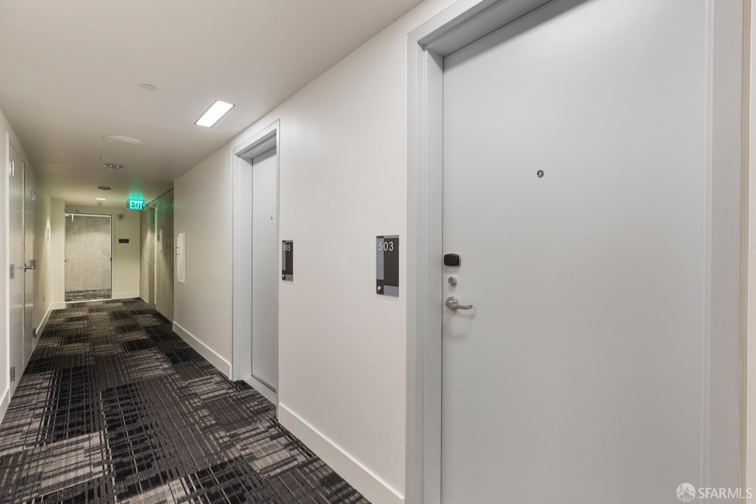 Detail Gallery Image 3 of 30 For 1075 Market St #503,  San Francisco,  CA 94103 - 0 Beds | 1 Baths