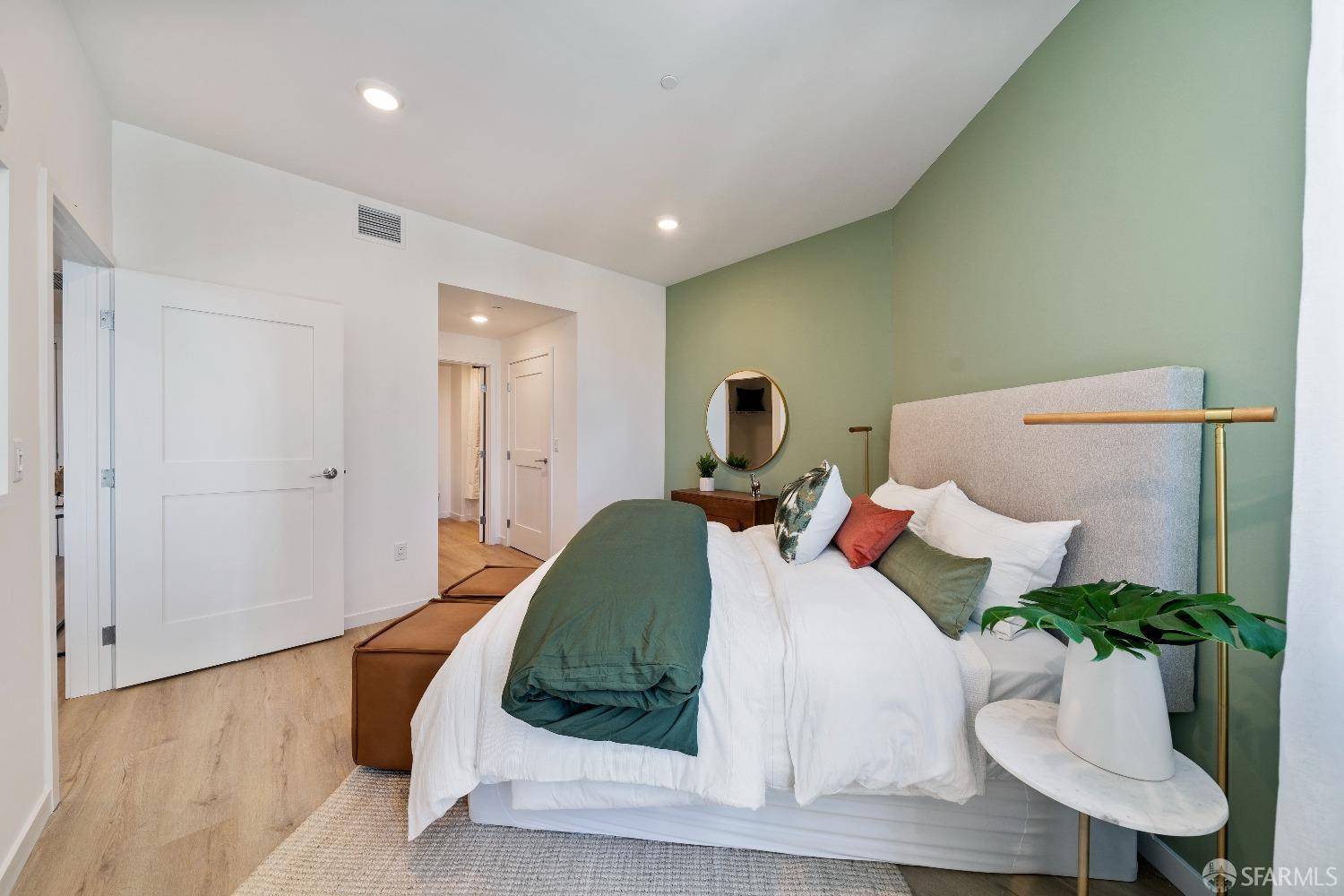 Detail Gallery Image 16 of 33 For 52 Kirkwood Ave #310,  San Francisco,  CA 94124 - 1 Beds | 1 Baths