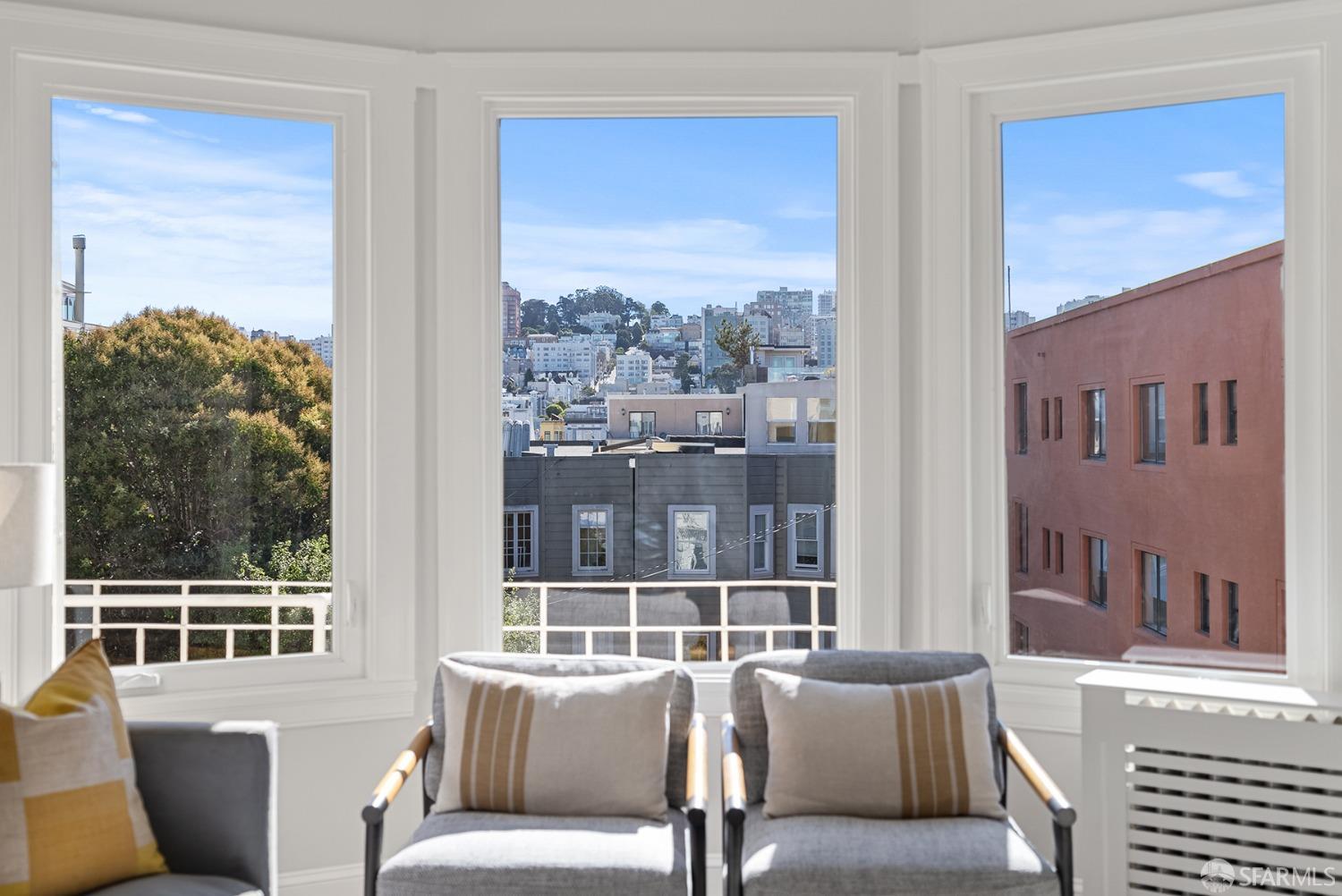 Detail Gallery Image 8 of 35 For 1435 Bay St #34,  San Francisco,  CA 94123 - 1 Beds | 1 Baths