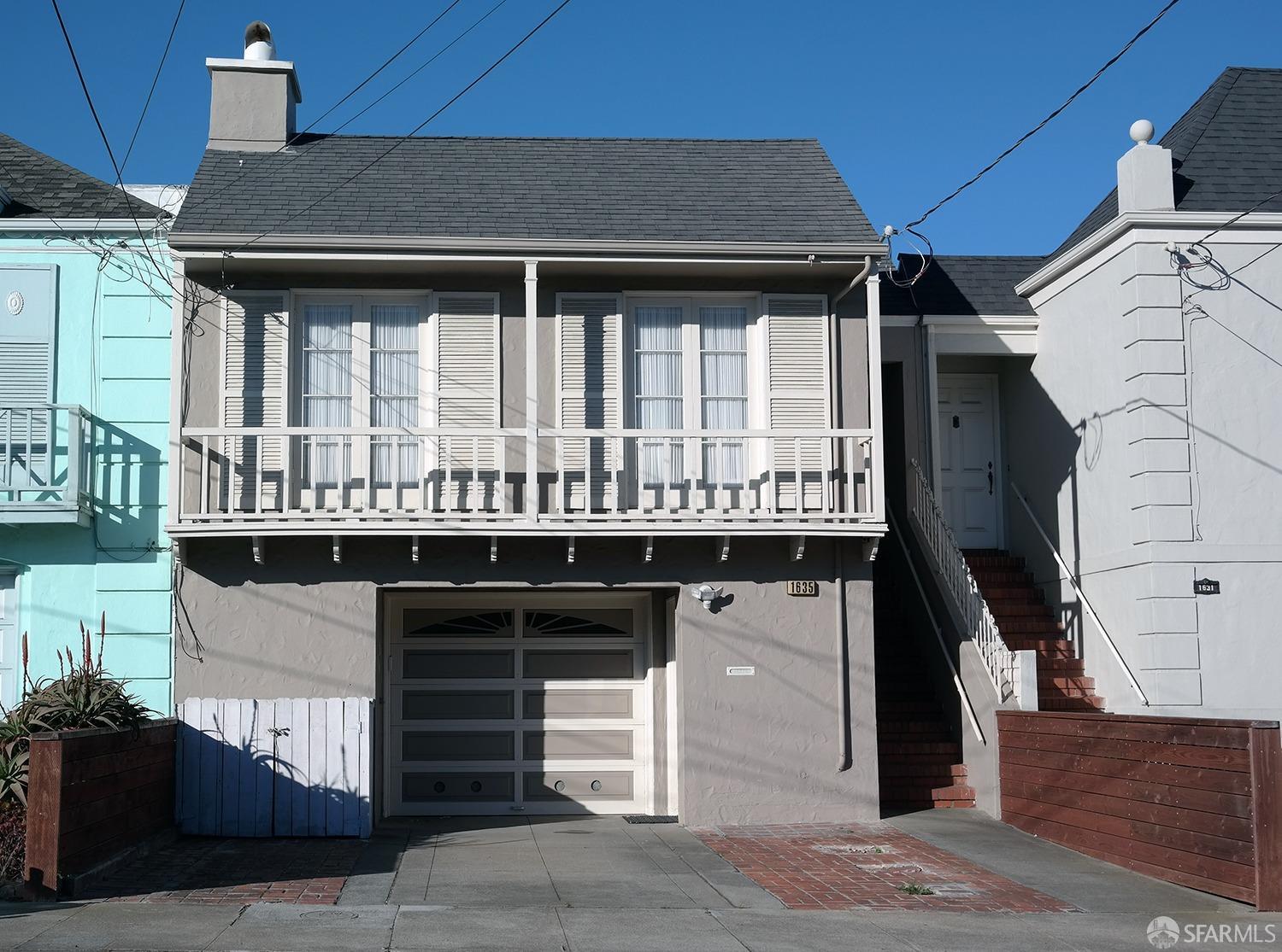 Detail Gallery Image 1 of 8 For 1635 34th Ave, San Francisco,  CA 94122 - 5 Beds | 4/1 Baths