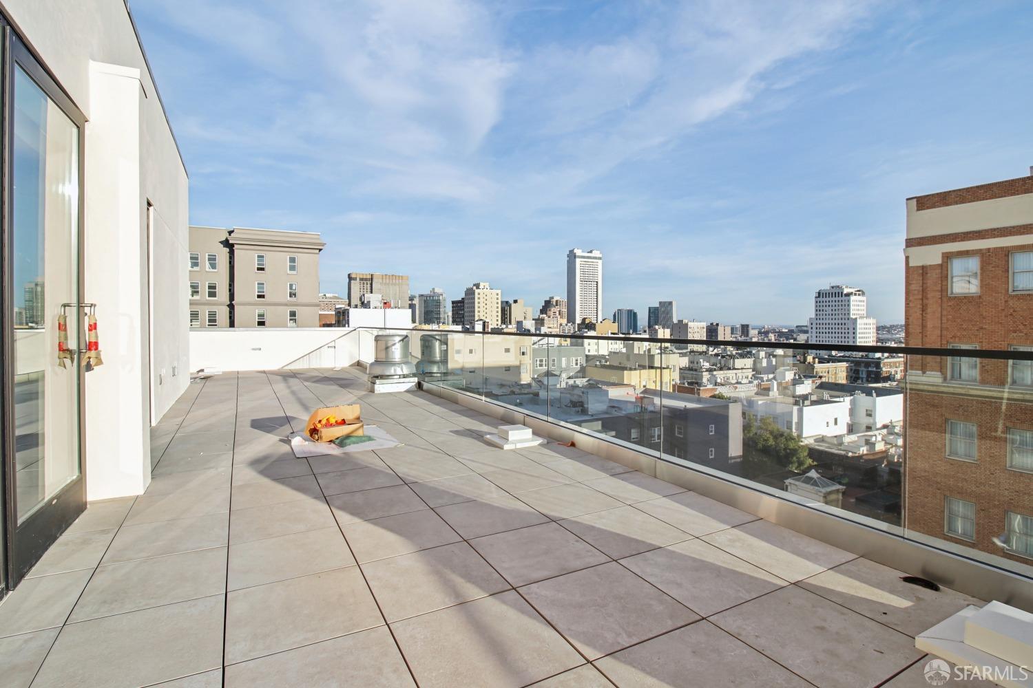 Detail Gallery Image 37 of 51 For 1080 Sutter St #604,  San Francisco,  CA 94109 - 3 Beds | 2 Baths