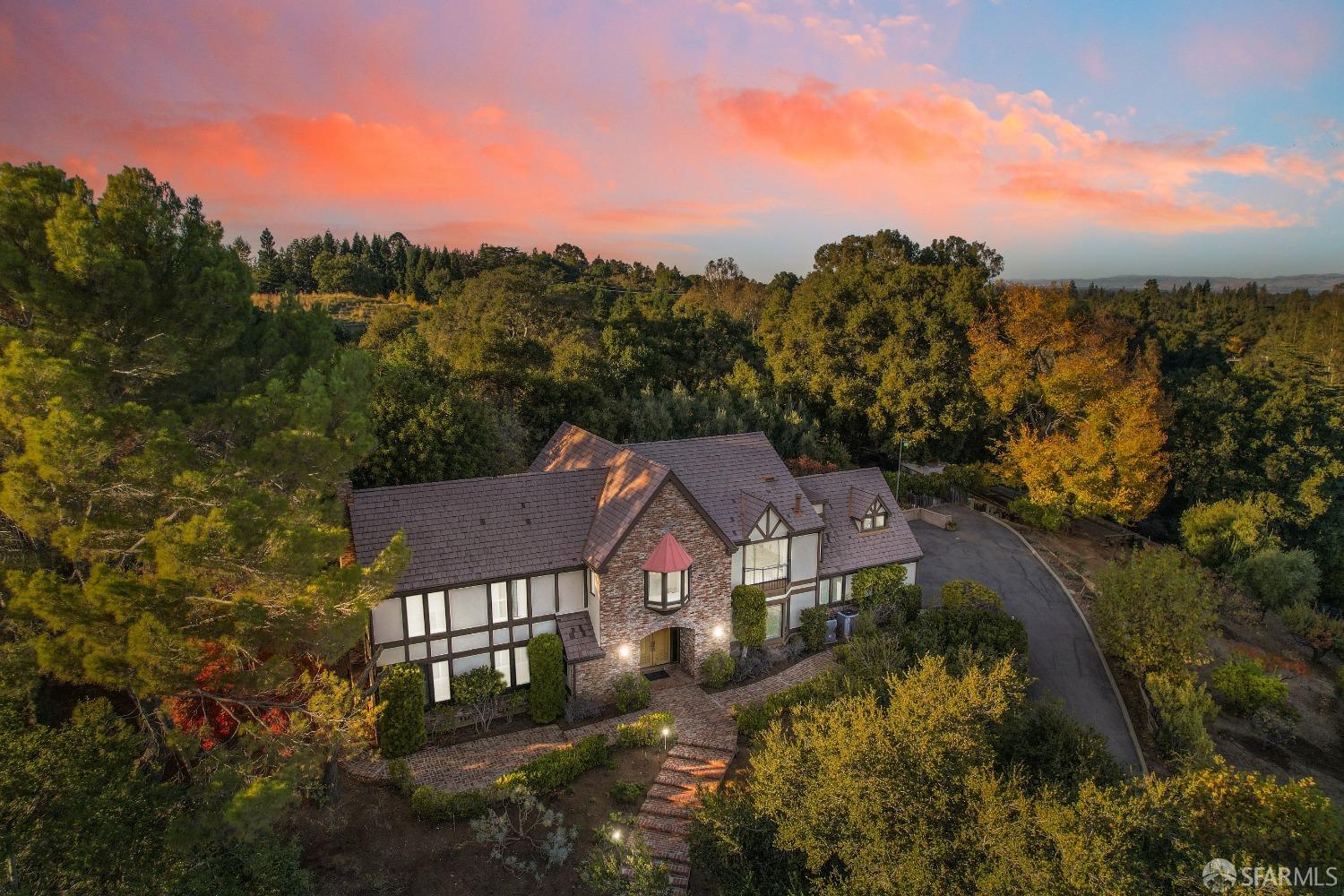 Detail Gallery Image 50 of 50 For 25600 W Fremont Rd, Los Altos Hills,  CA 94022 - 3 Beds | 2/1 Baths