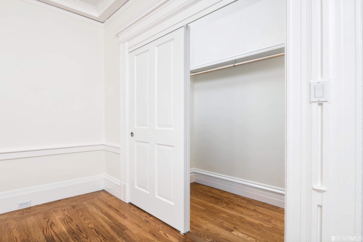 Detail Gallery Image 8 of 17 For 1530 Mcallister St #5,  San Francisco,  CA 94115 - 2 Beds | 1 Baths