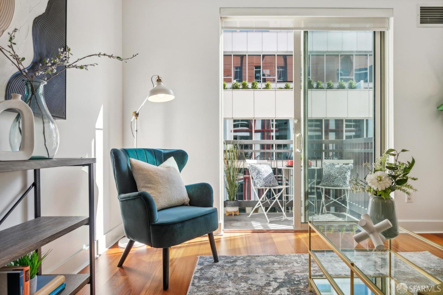 Detail Gallery Image 2 of 29 For 50 Lansing St #403,  San Francisco,  CA 94105 - 2 Beds | 2 Baths