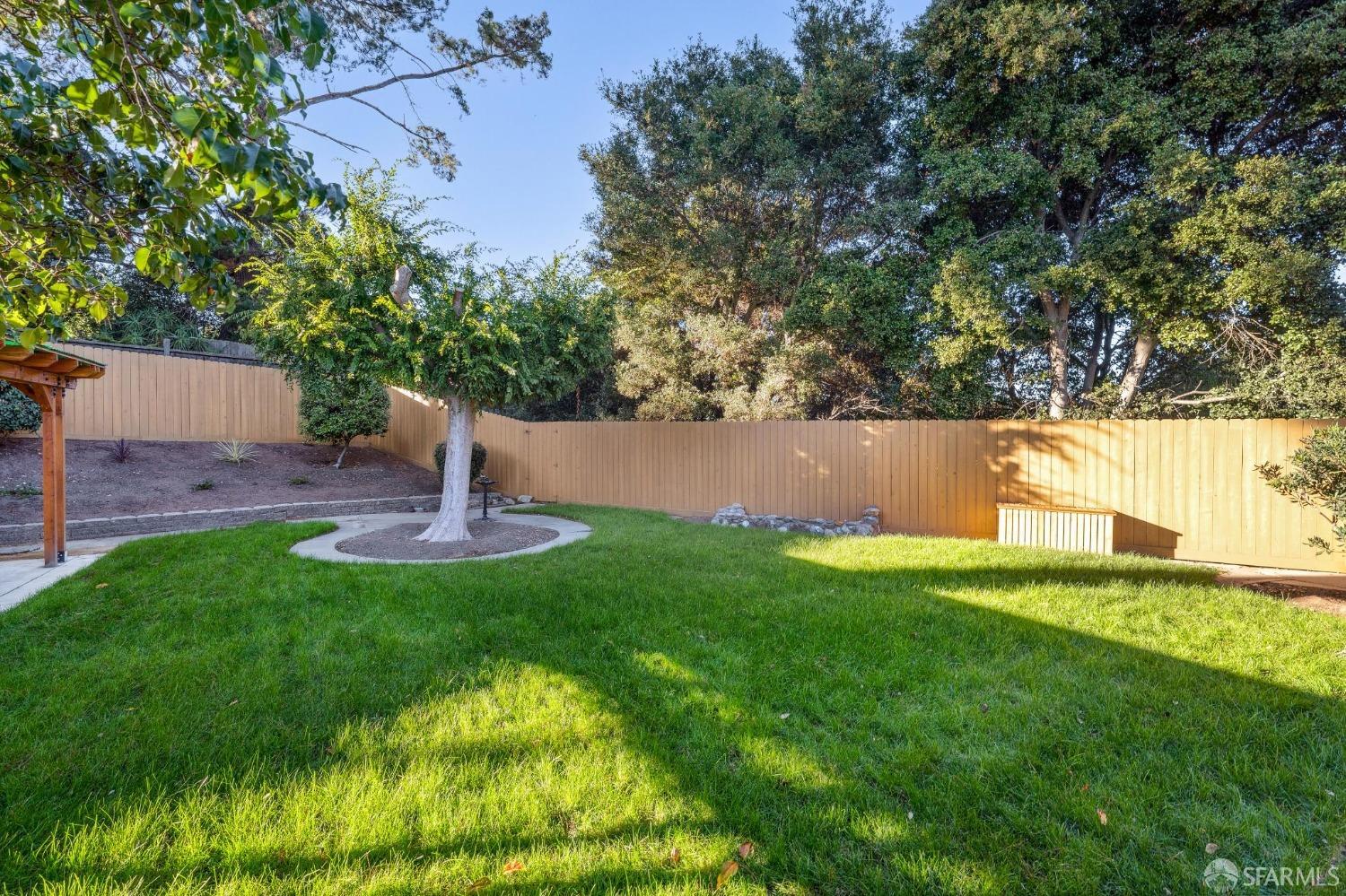 Detail Gallery Image 33 of 36 For 2911 Cindy Ct, El Sobrante,  CA 94803 - 3 Beds | 2 Baths