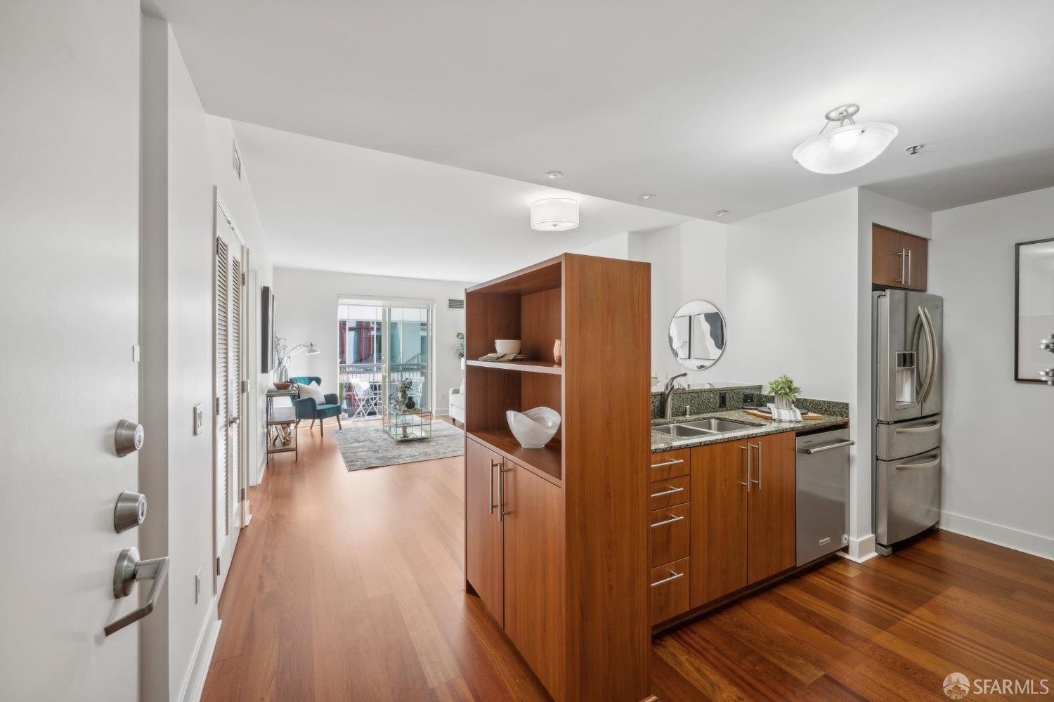 Detail Gallery Image 4 of 29 For 50 Lansing St #403,  San Francisco,  CA 94105 - 2 Beds | 2 Baths