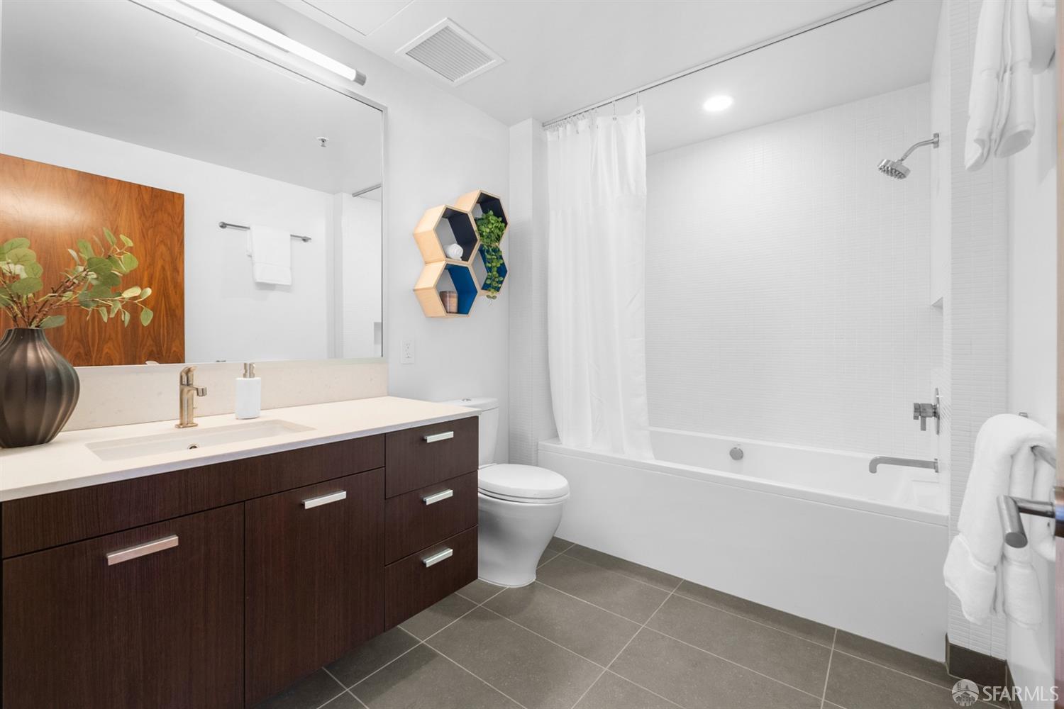 Detail Gallery Image 32 of 43 For 750 2nd St #601,  San Francisco,  CA 94107 - 2 Beds | 2/1 Baths