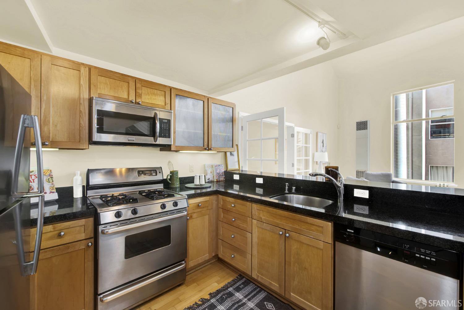 Detail Gallery Image 18 of 51 For 965 Folsom St #303,  San Francisco,  CA 94107 - 1 Beds | 1/1 Baths