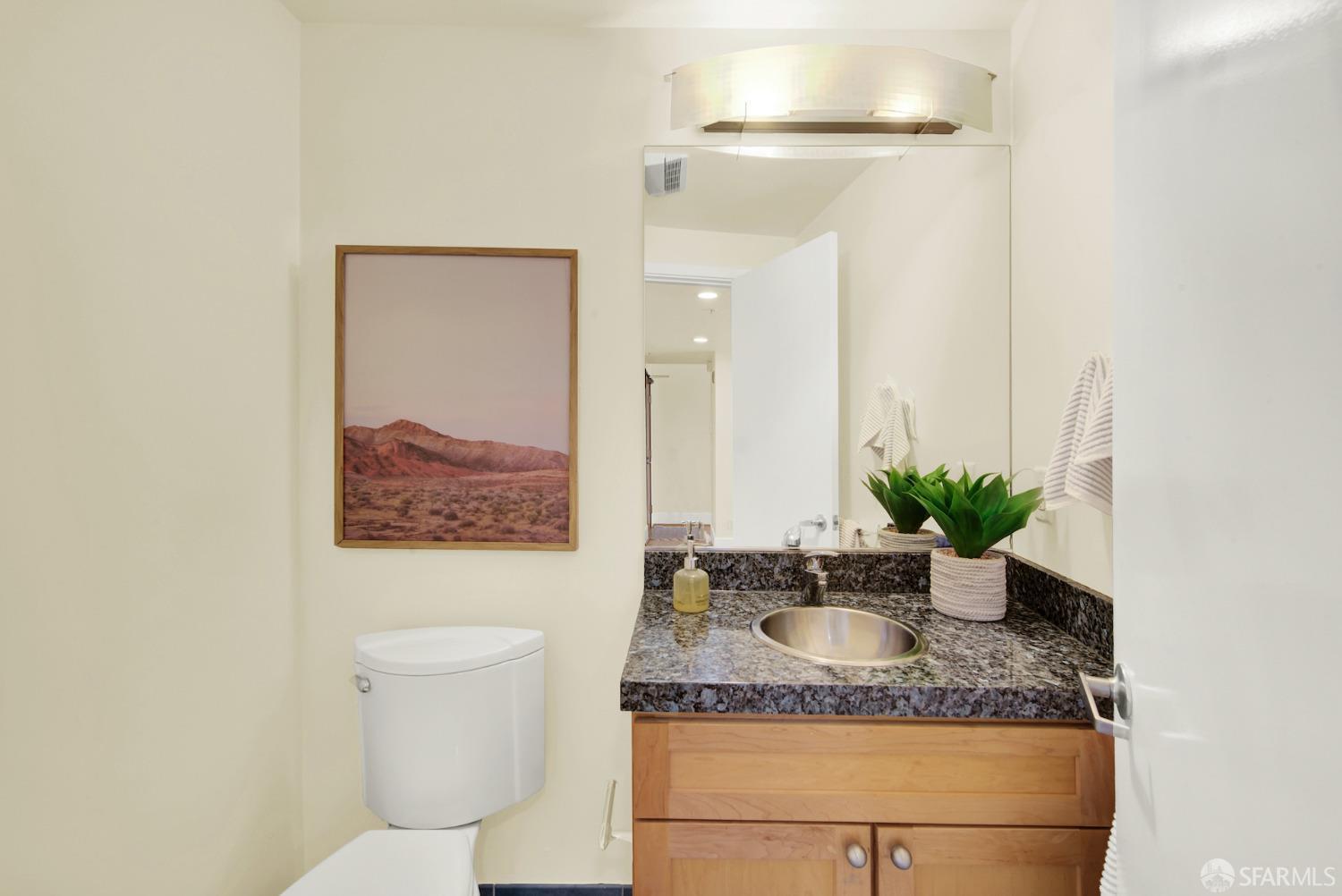 Detail Gallery Image 10 of 51 For 965 Folsom St #303,  San Francisco,  CA 94107 - 1 Beds | 1/1 Baths