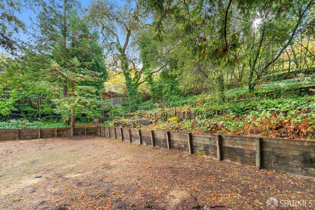 Detail Gallery Image 81 of 98 For 12 Rose Ln, Orinda,  CA 94563 - 2 Beds | 1 Baths