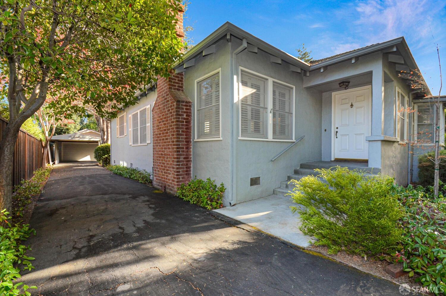 Detail Gallery Image 5 of 41 For 308 Yale Rd, Menlo Park,  CA 94025 - 2 Beds | 1 Baths